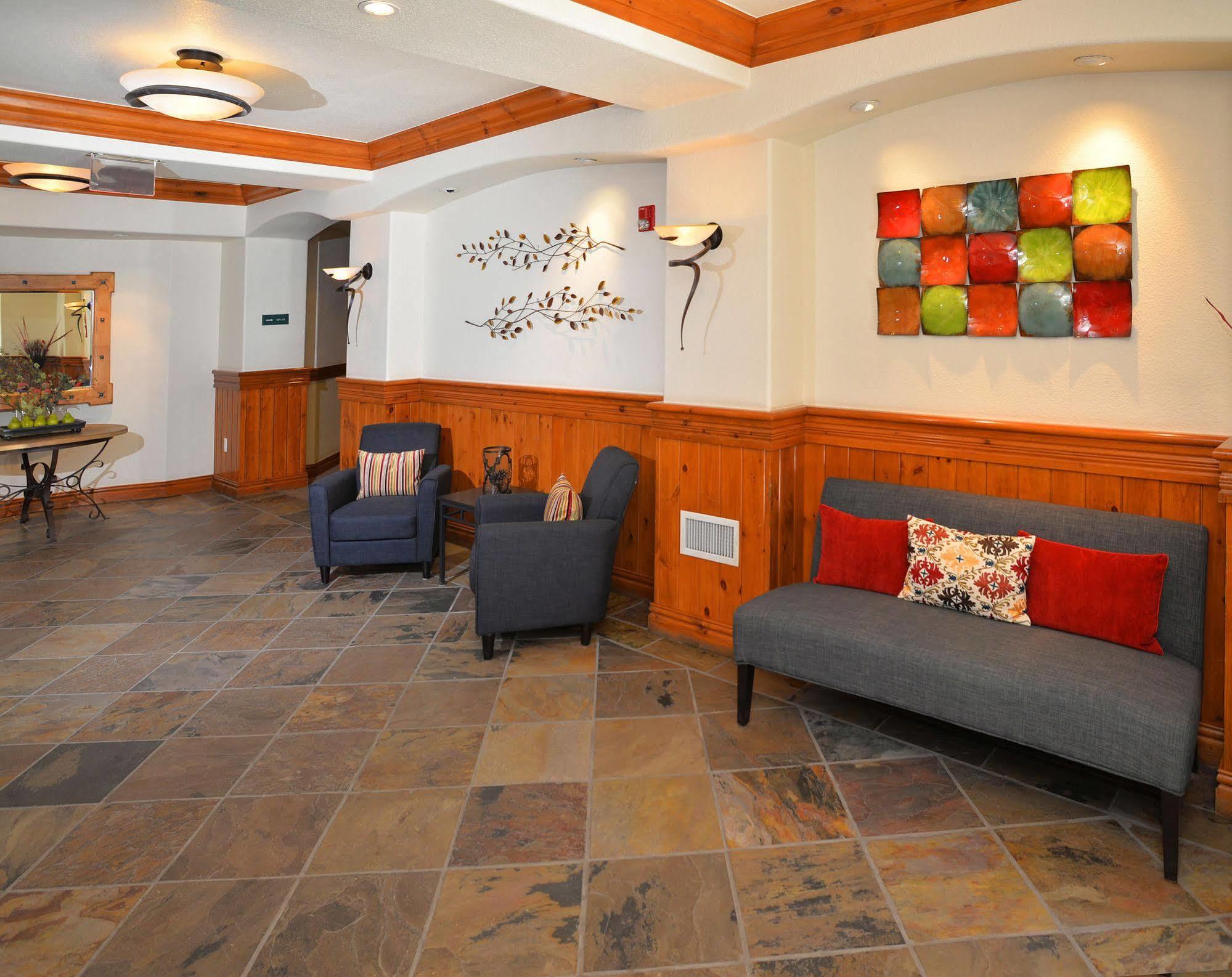 Lodge At Brookside Avon Village Exterior foto